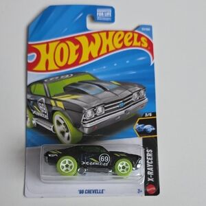Hot Wheels '69 Chevelle Toy Car - Black and Green X-Raycers